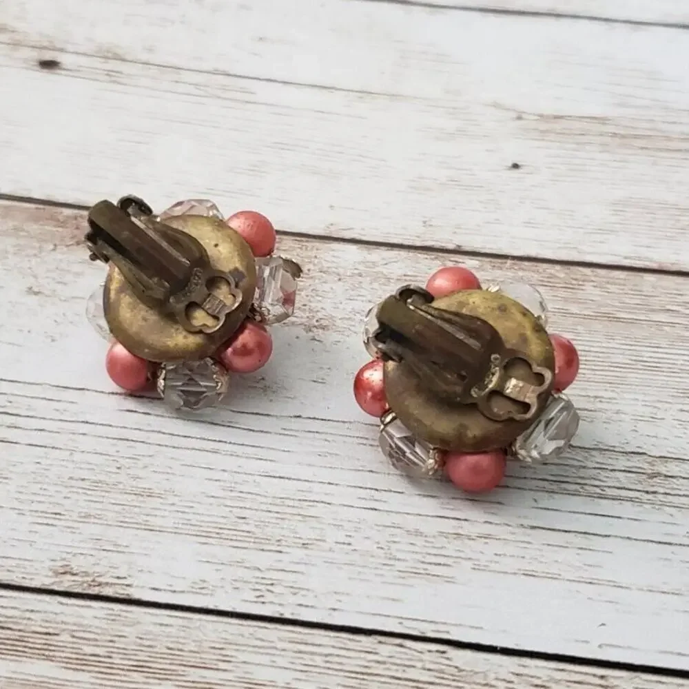 Vintage clip earrings